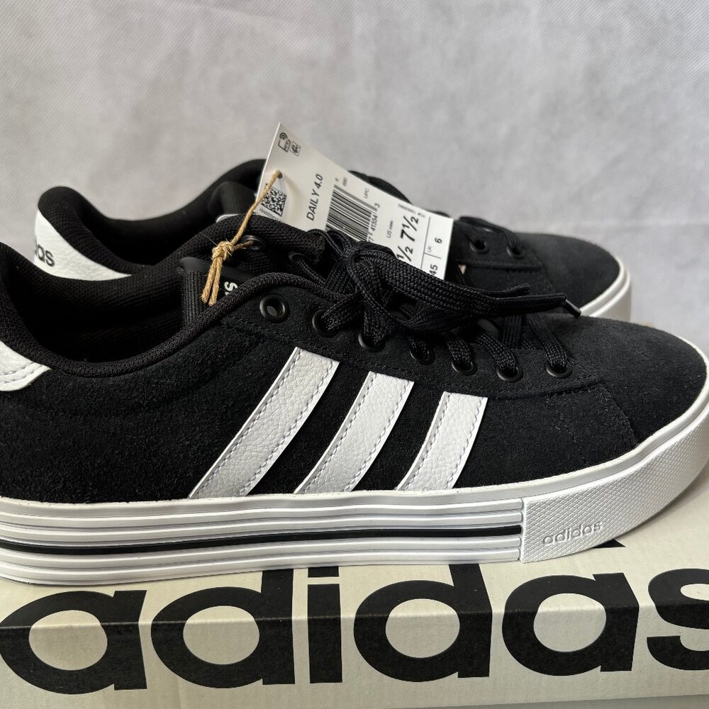 Adidas Daily 4.0 Unisex Shoes NWT, Black and White. Wms 7.5/ Men's 6.5